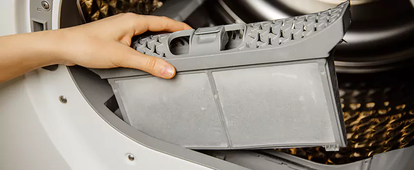 Signs Of A Clogged Dryer Lint Trap in Bayonne, New Jersey
